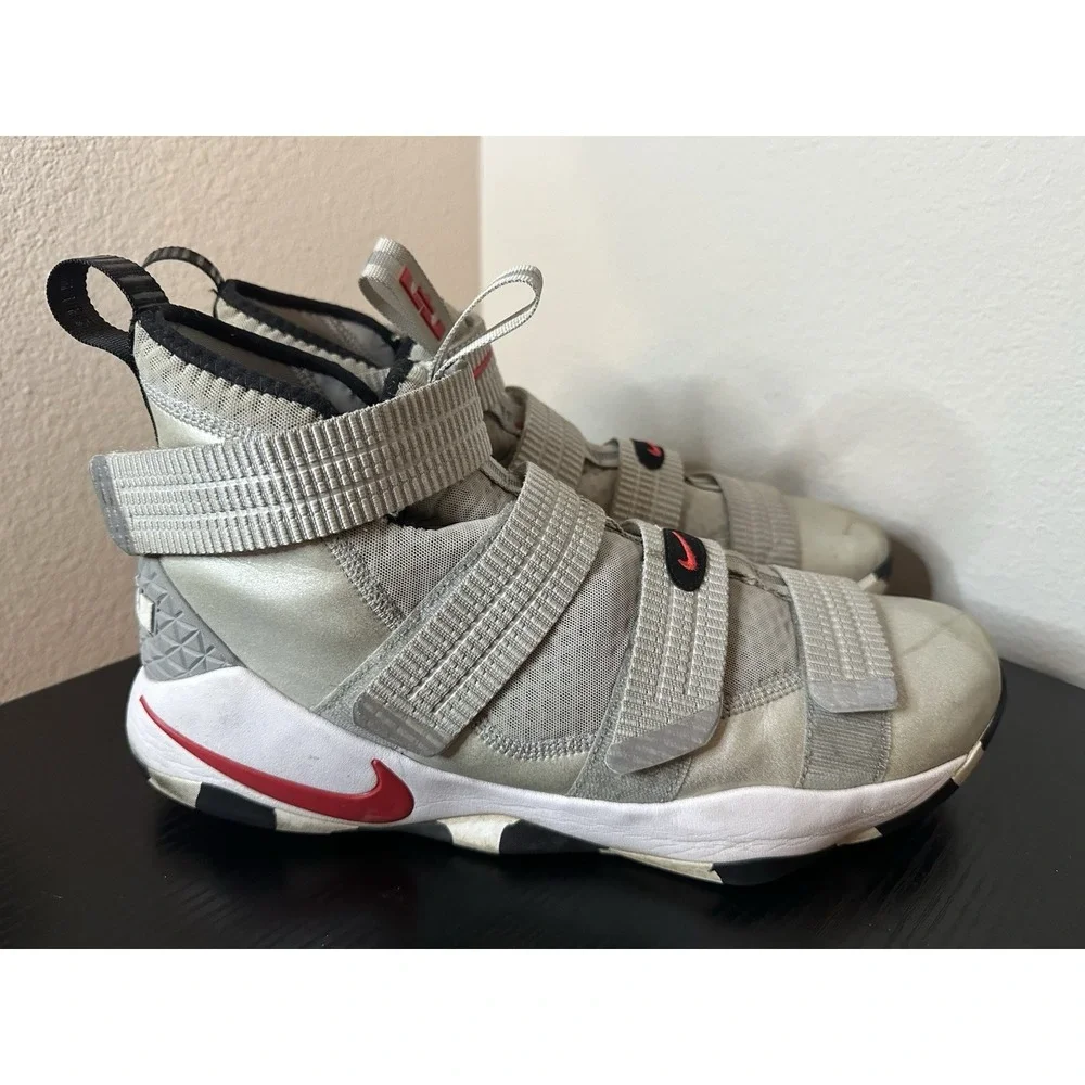 Nike‎ LeBron James Soldier 11 Silver Bullet Red Men Size 13 Basketball Shoes